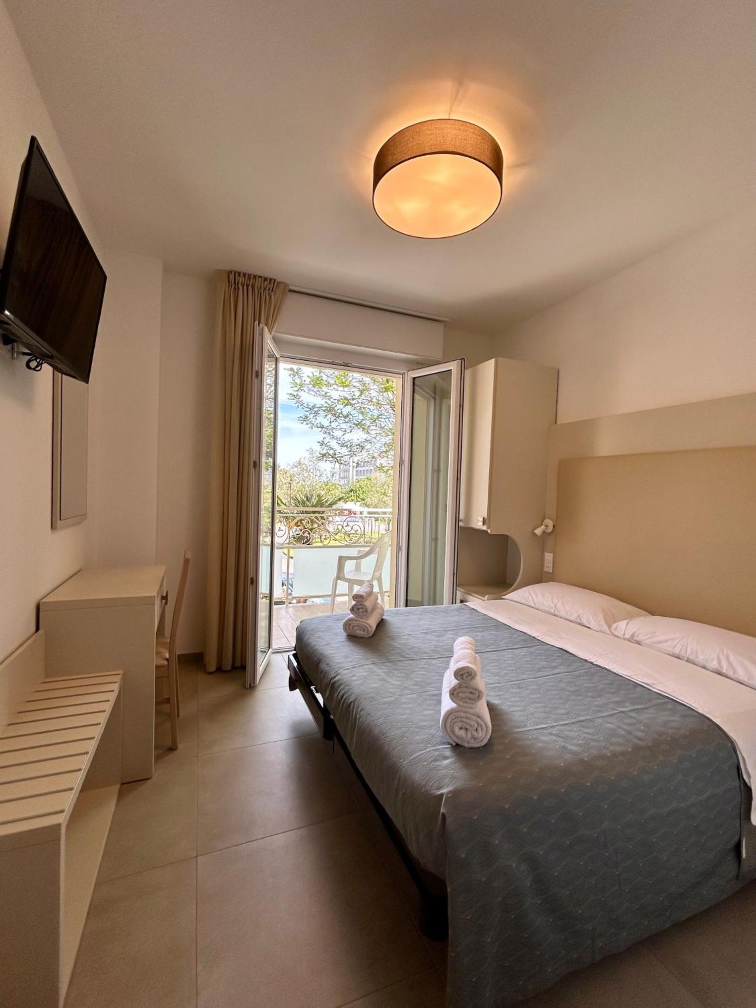 Hotel Brigantino Milano Marittima Ngoại thất bức ảnh